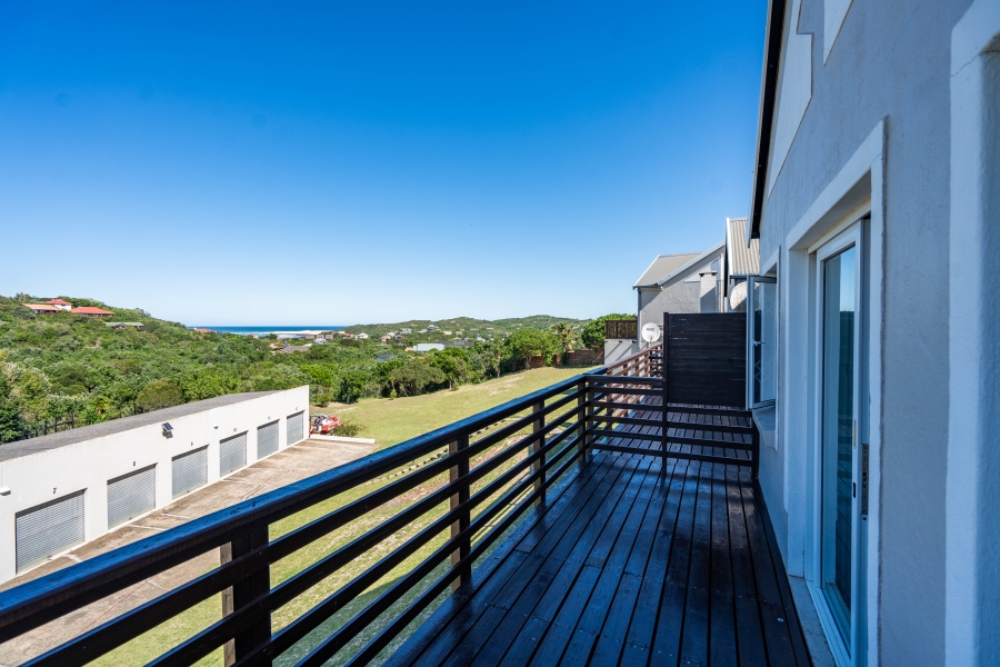 3 Bedroom Property for Sale in Seafield Eastern Cape